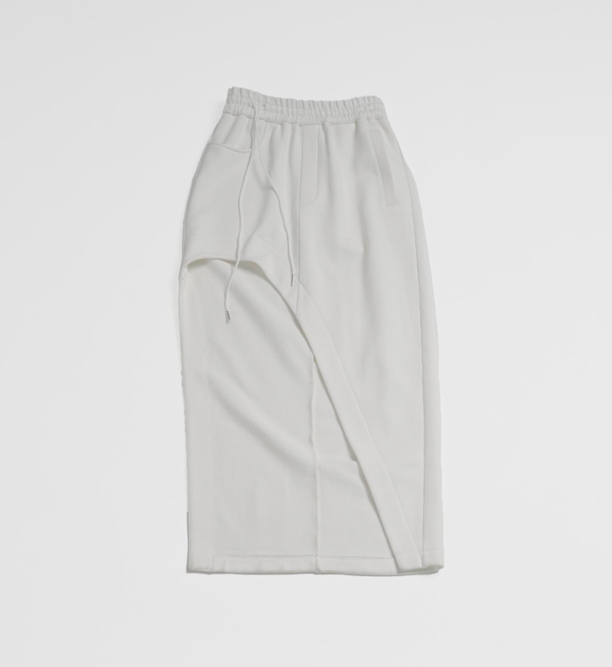 ASYMMETRICL SKIRT