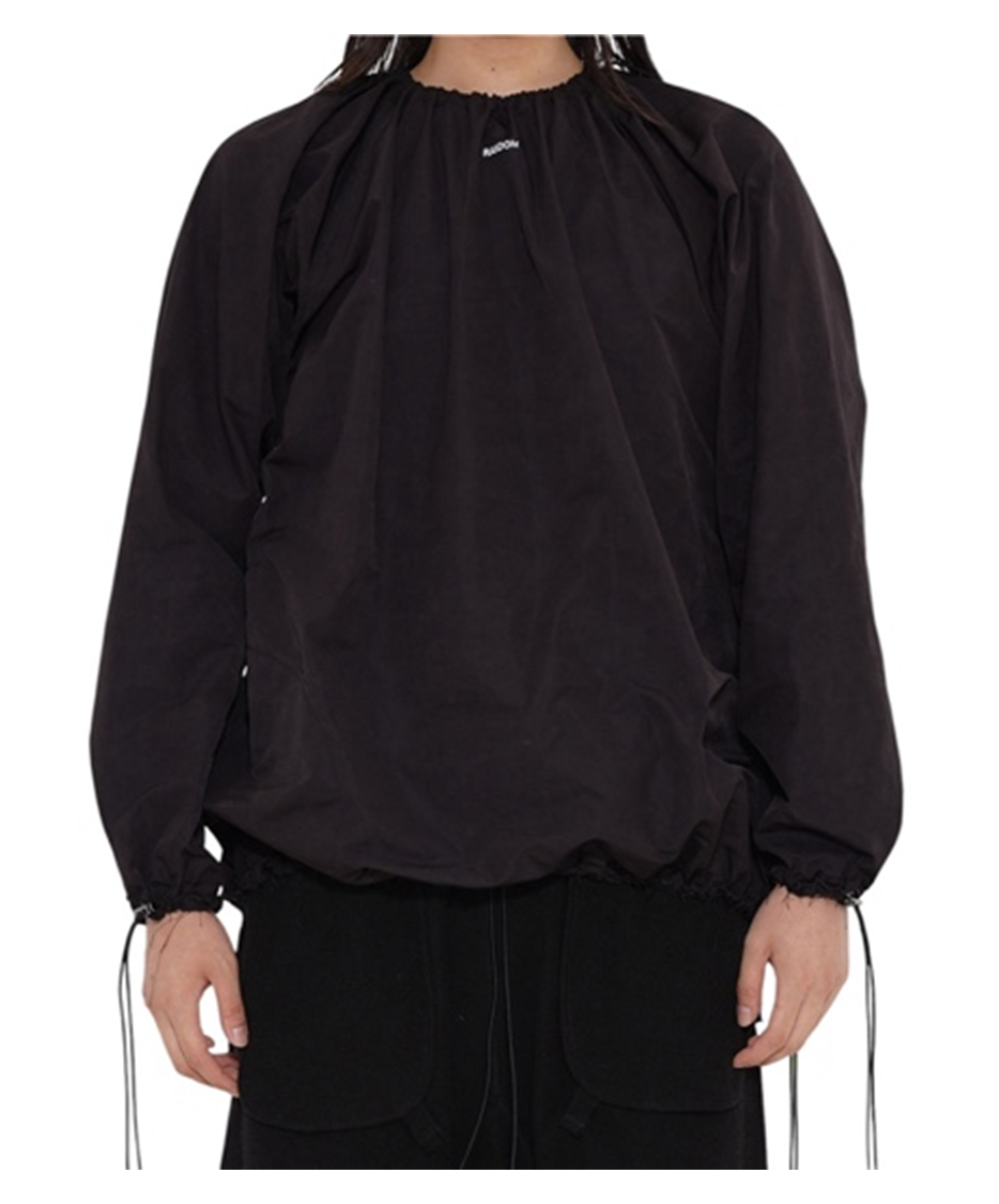 Pleats Lound Neck t-shrit
